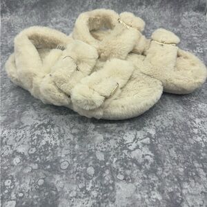 H&M FAUX FUR SANDALS